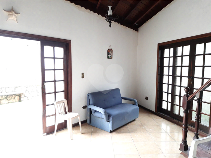 Foto REO1047027