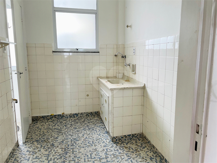 Venda Apartamento São Paulo Consolação REO1047067 10