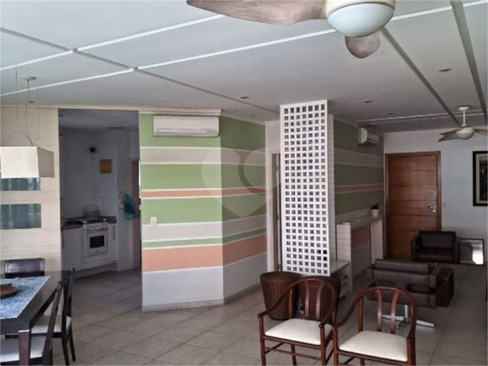 Foto REO1047081