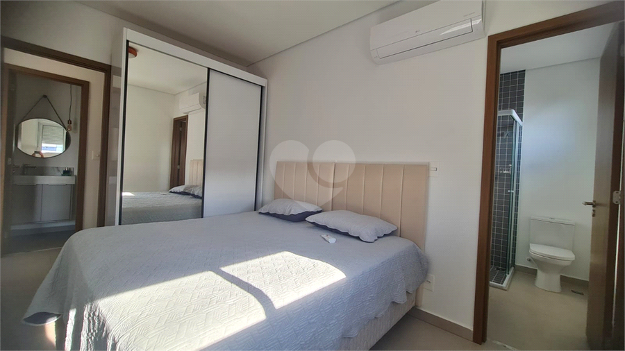 Foto REO1047180