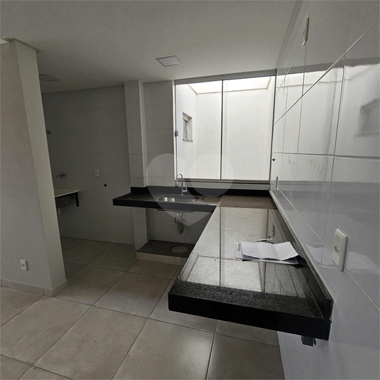 Foto REO1047607