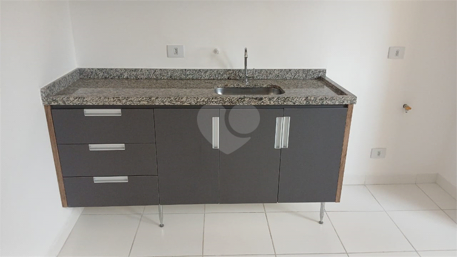 Venda Apartamento São Paulo Cambuci REO1047666 14