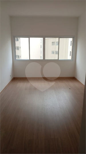 Venda Apartamento São Paulo Cambuci REO1047666 15