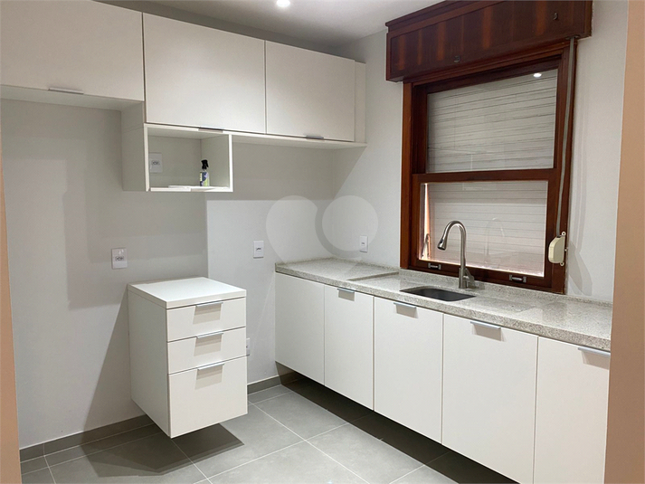 Aluguel Apartamento Porto Alegre Jardim Europa REO1047882 11