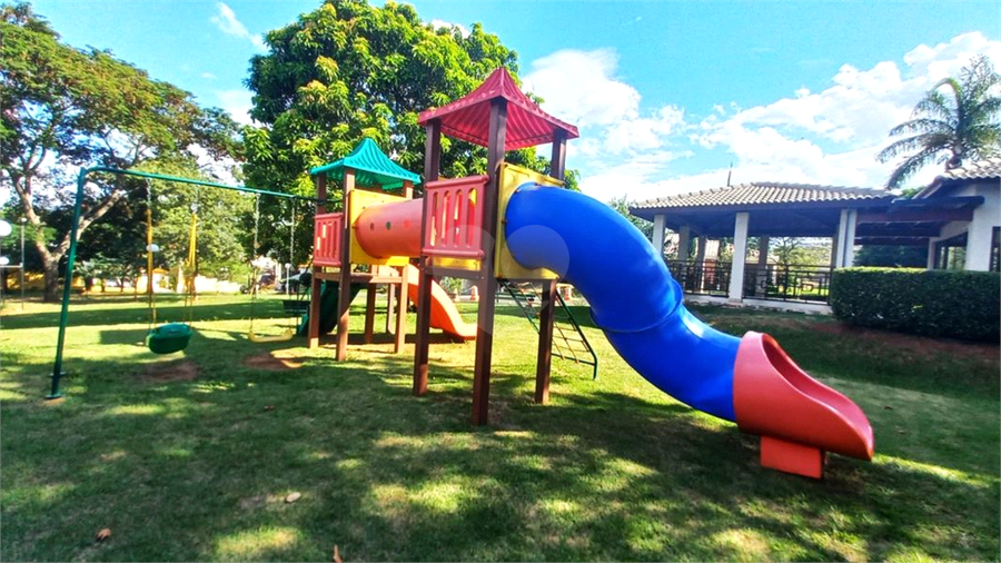 Foto REO1047908