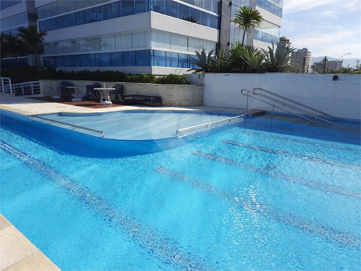 Foto REO1047986