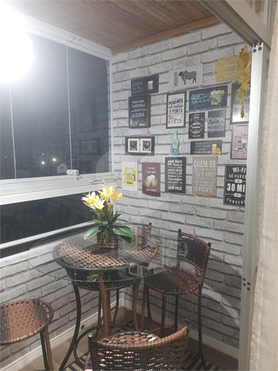 Foto REO1048001