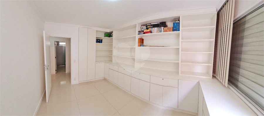 Foto REO1048448