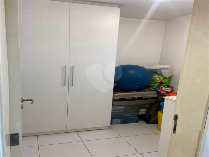 Foto REO1048481