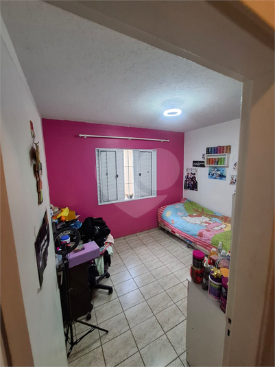 Foto REO1048575