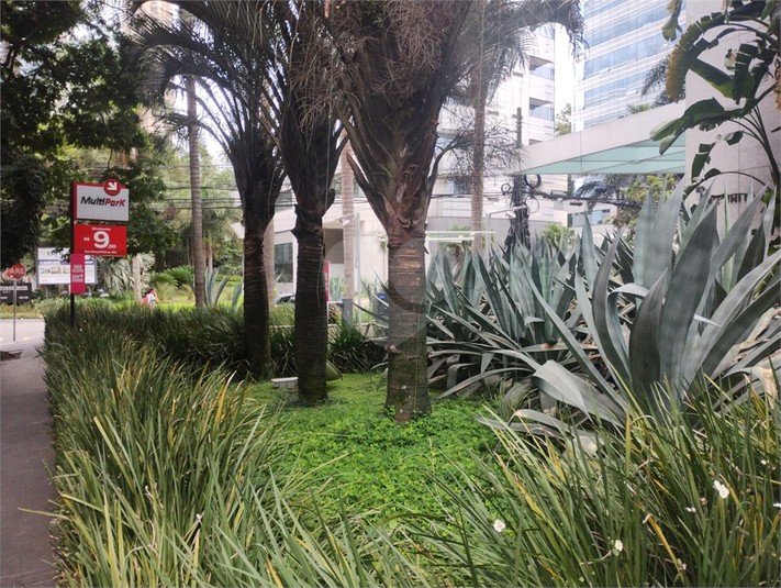 Foto REO1048611