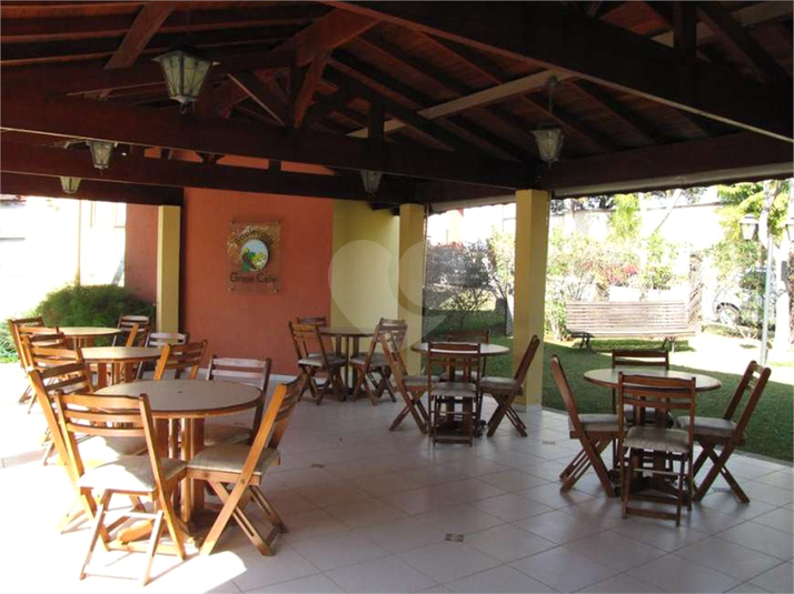 Foto REO1048625