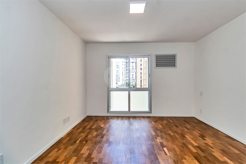 Venda Apartamento São Paulo Cerqueira César REO1048650 4