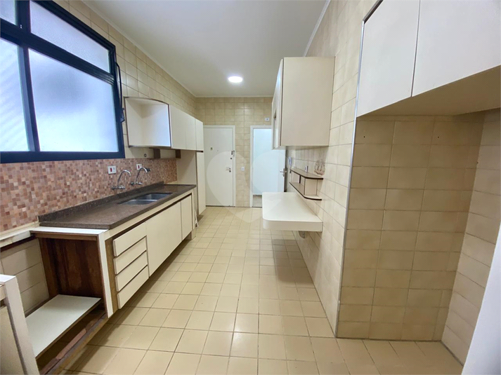 Venda Apartamento Guarujá Pitangueiras REO1048692 32