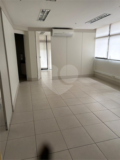 Aluguel Salas São Paulo Santa Cecília REO1048873 23