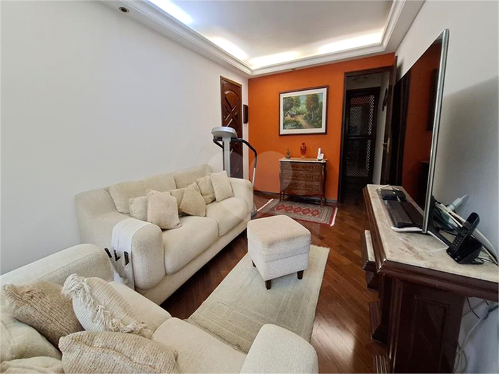 Foto REO1048901