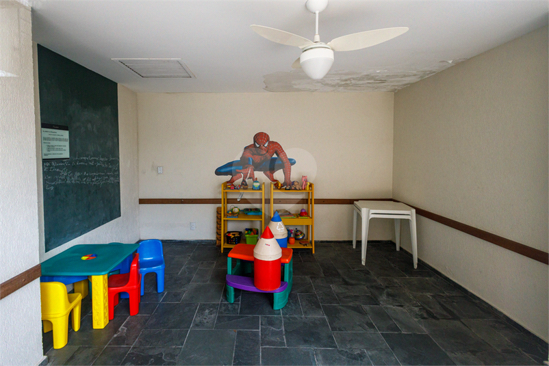 Foto REO1048955