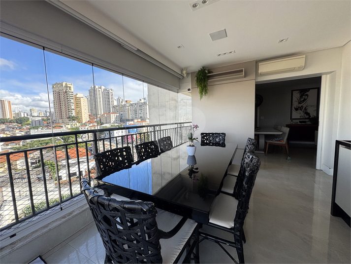 Foto REO1048979
