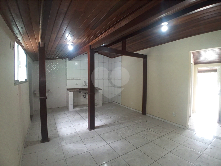 Venda Casa Niterói Santa Rosa REO1048991 20