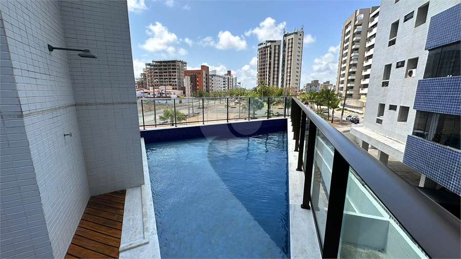 Foto REO1049026