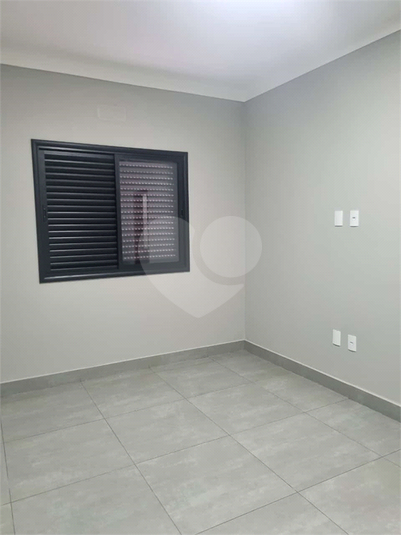 Foto REO1049098