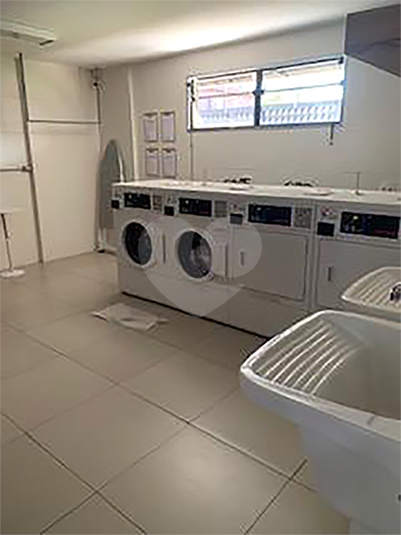 Venda Apartamento São Paulo Carandiru REO1049204 27