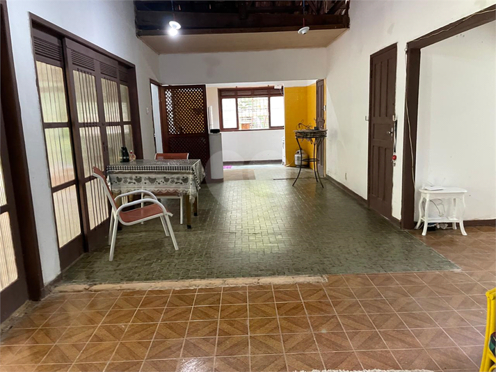 Foto REO1049241