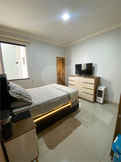 Foto REO1049531