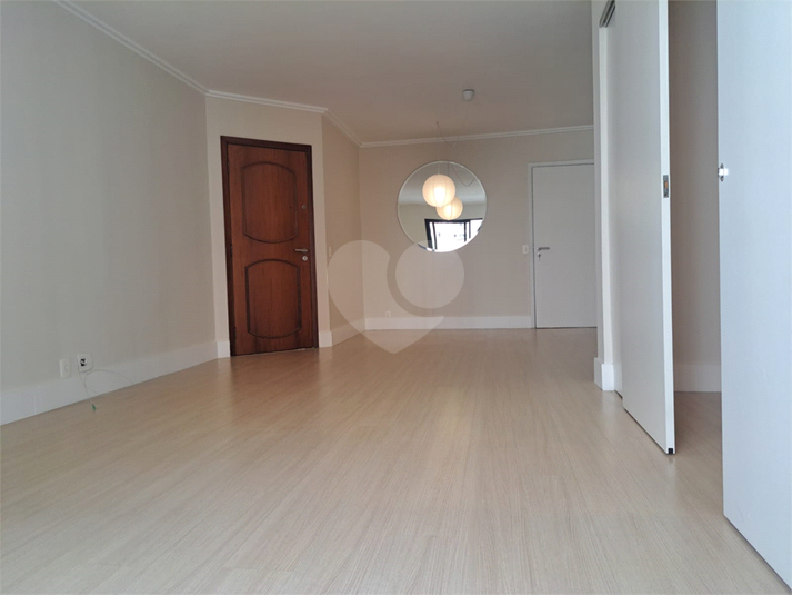 Foto REO1049566