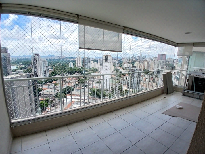 Foto REO1049616