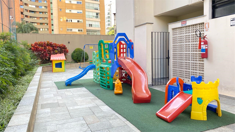 Foto REO1049754