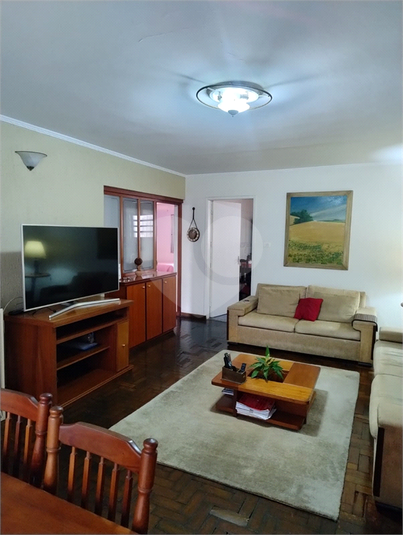 Foto REO1049975