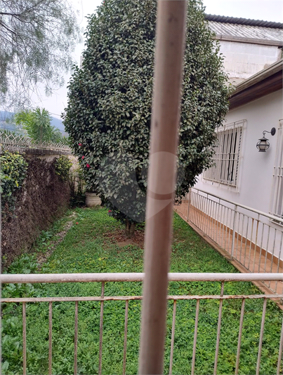 Foto REO1049975
