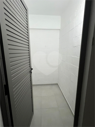 Venda Apartamento São Paulo City América REO1050003 12