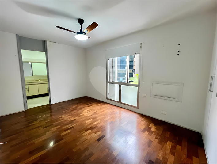 Venda Apartamento São Paulo Cerqueira César REO1050118 10