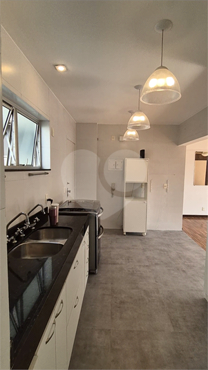 Venda Apartamento Rio De Janeiro Copacabana REO1050143 60