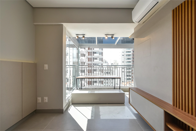 Venda Apartamento São Paulo Bela Vista REO1050164 4