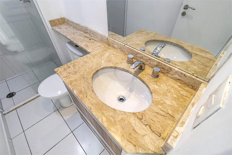 Venda Apartamento São Paulo Cambuci REO1050173 18