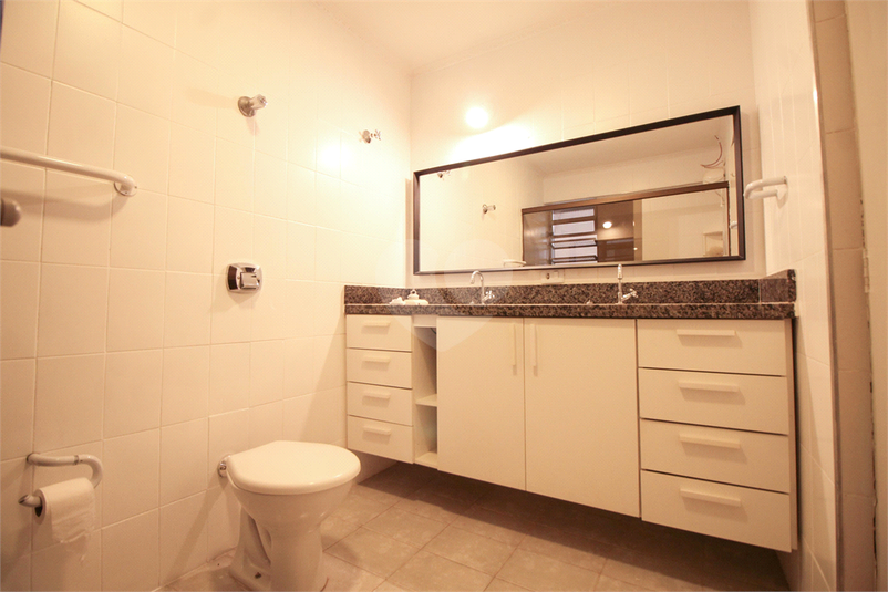 Foto REO1050272