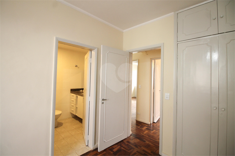 Foto REO1050272