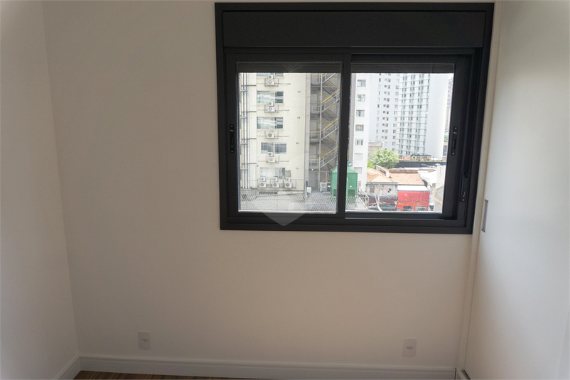 Venda Apartamento São Paulo Bela Vista REO1050375 17