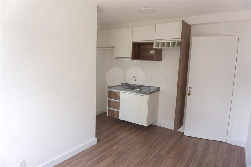 Venda Apartamento São Paulo Bela Vista REO1050375 3