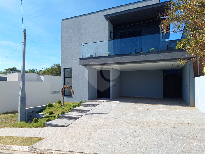 Foto REO1050483