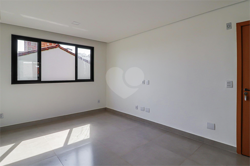 Foto REO1051423