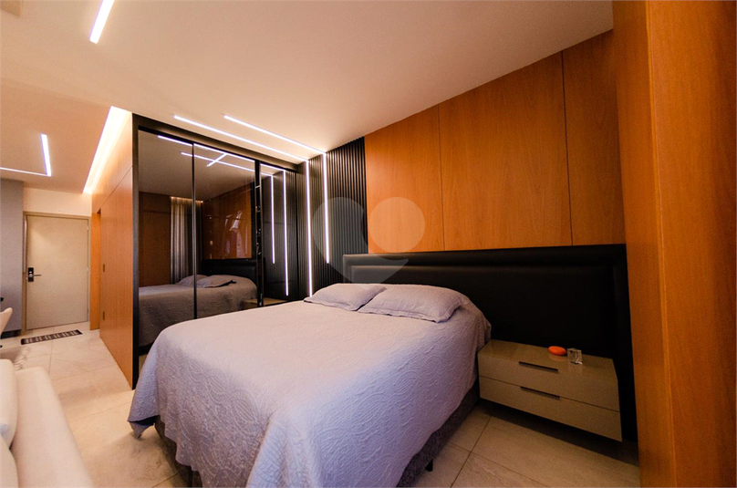 Foto REO1051632