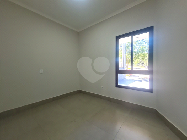 Foto REO1051764