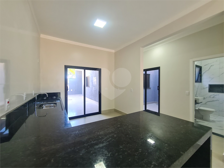 Foto REO1051764