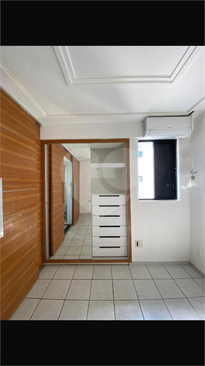 Foto REO1051788