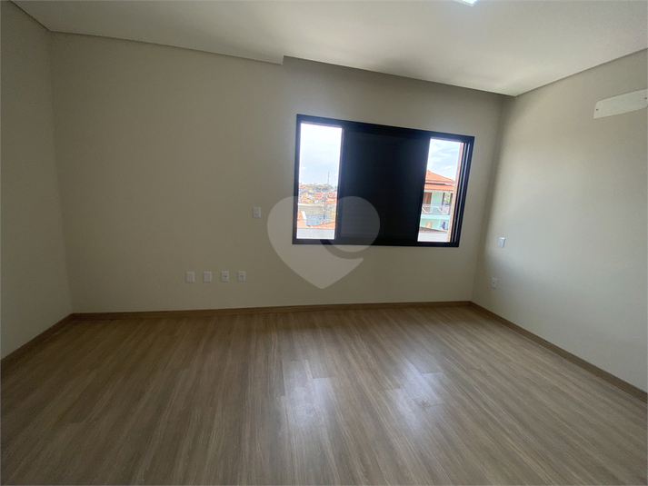 Foto REO1051849