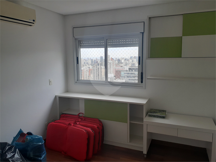 Foto REO1051864